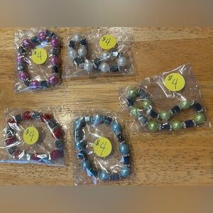 Costume jewelry pearl bracelets